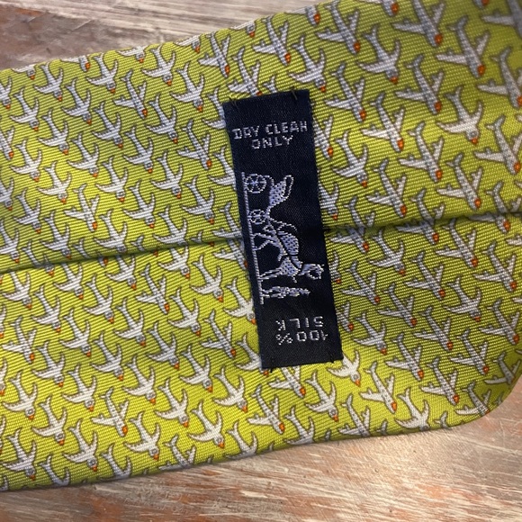 Hermes Tie - ‘It’s a Bird it’s a plane’ RARE - Picture 4 of 5